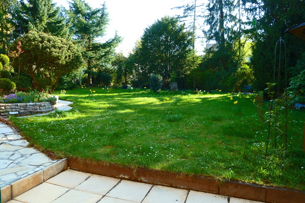 12-P1060115-Terrasse + Garten-1-B600